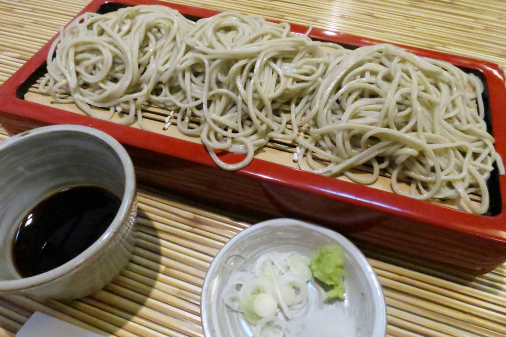 東京都中央区蕎麦店「築地 布垣更科」もりそば