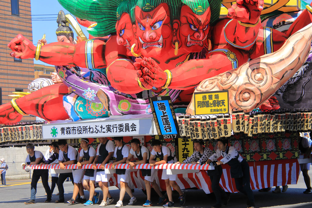 「青森ねぶた祭」ねぶた「修羅場阿修羅と帝釈天」