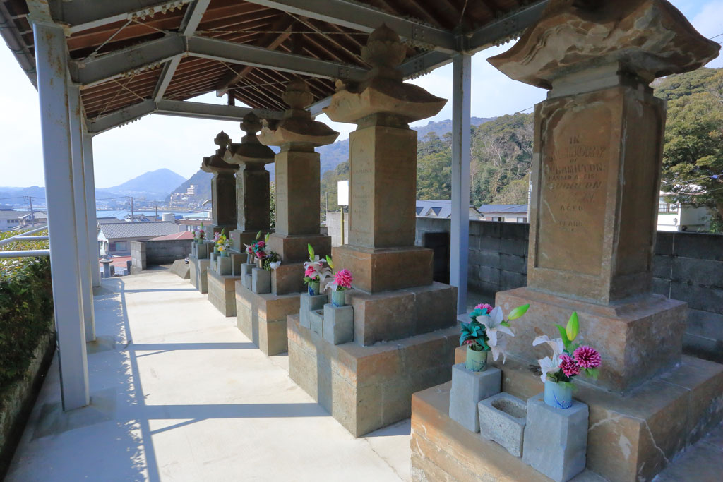 下田市「玉泉寺」外人墓地