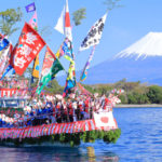 沼津市「大瀬まつり」富士と祭り船