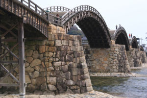「錦帯橋」岩国側からの錦帯橋