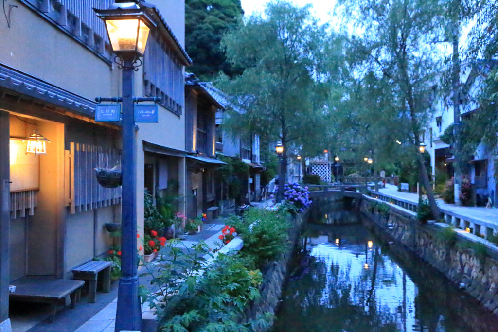 夕暮れのペリーロード