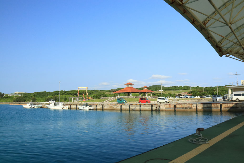 八重山諸島「小浜島」小浜島の桟橋風景
