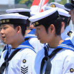 下田市「下田 黒船祭り」若き海上自衛隊員