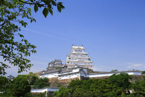 国宝「姫路城」大手門から望む