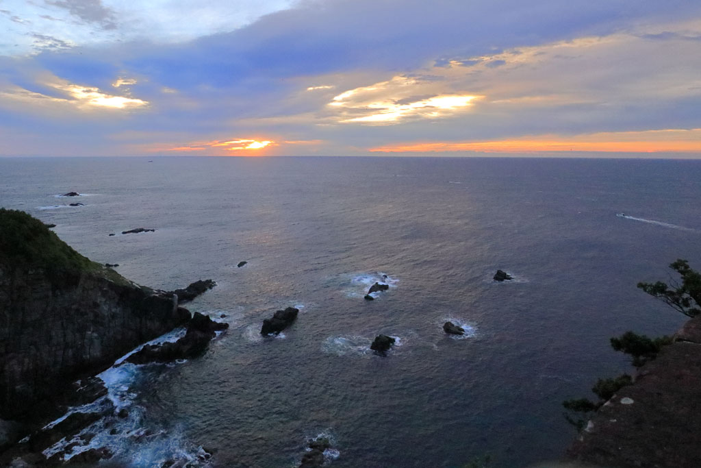 四国周遊「足摺岬」足摺岬の朝焼け