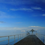 石垣島「フサキビーチ」早朝の桟橋の光景