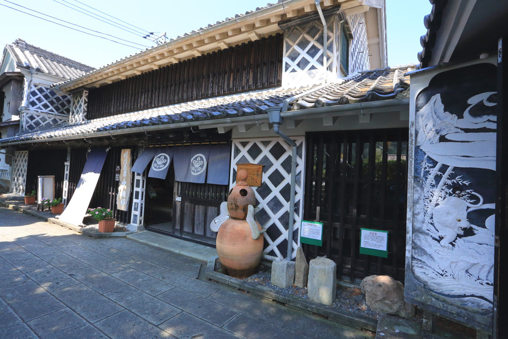 伊豆松崎町「中瀬邸」明治商家の正面