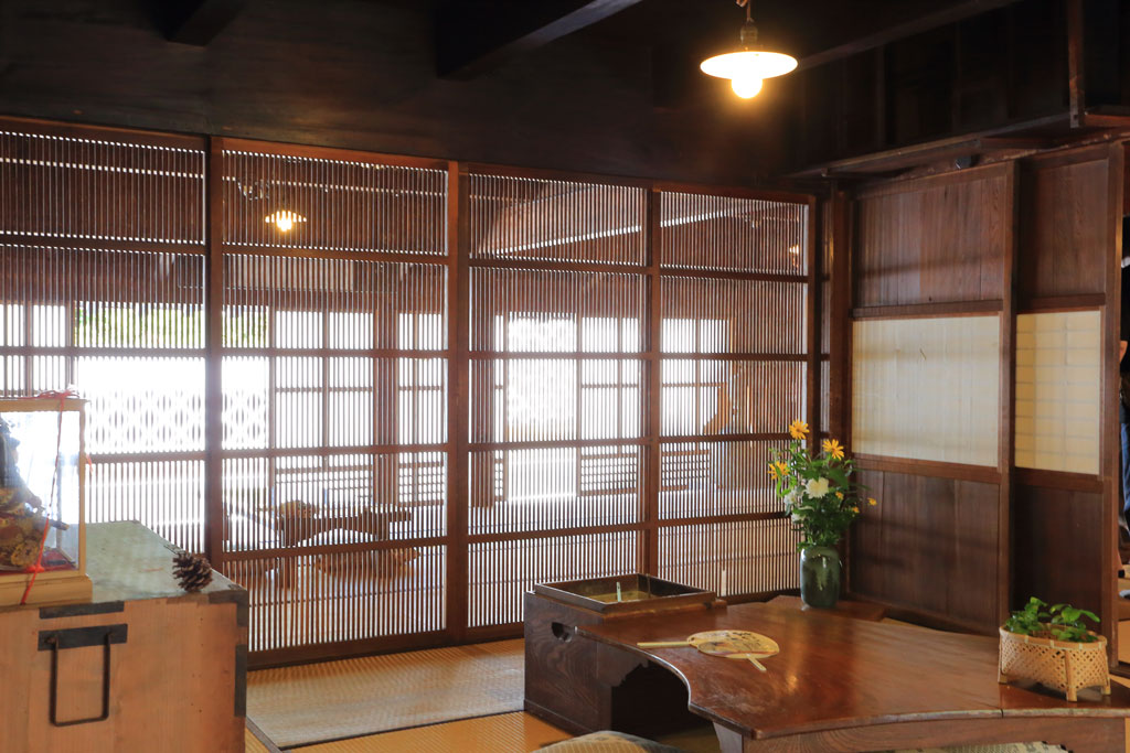 伊豆松崎町「伊豆文邸」母屋の一室