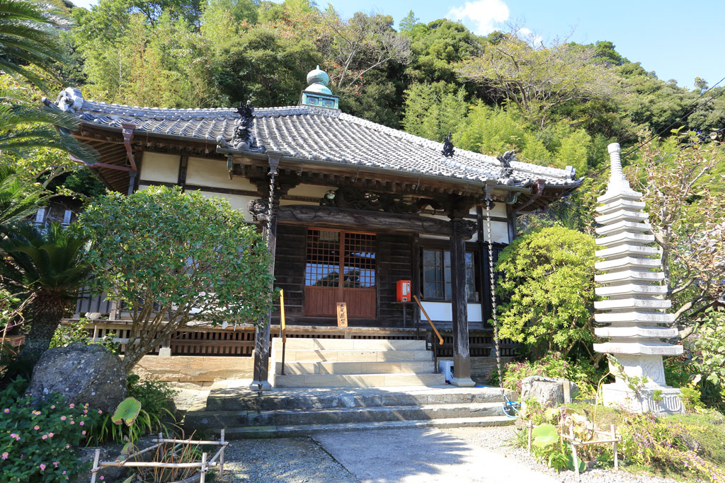 下田市「ペリーロード」ペリーロード脇の「長楽寺」