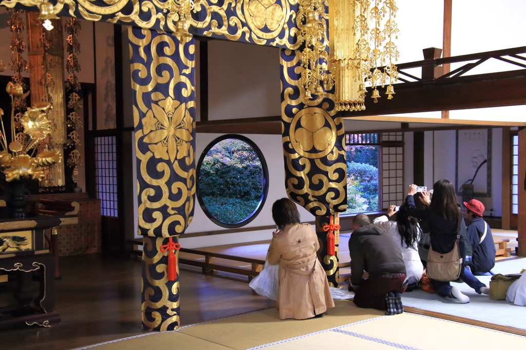 京都「源光庵」悟りの窓と迷いの窓を見学