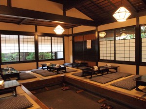 神田蕎麦店　かんだやぶそば　店内